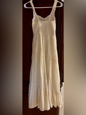 American Eagle Outfitters Cream Eyelet Tiered Maxi Skirt